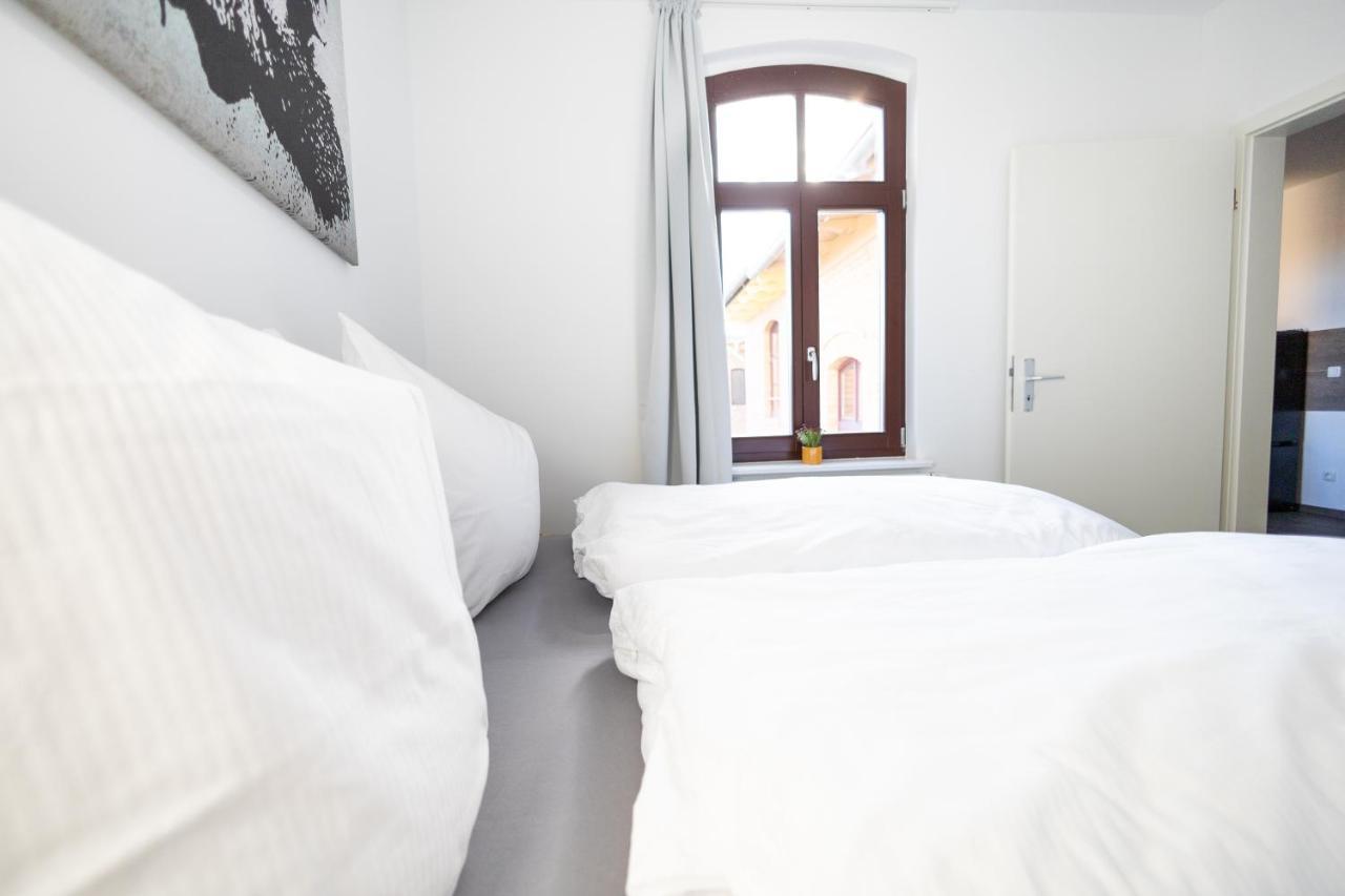 Apartments Am Neuen Theater - Altstadt - Zentral - Kueche - Wifi - Powered By Ko-Living Halle  Luaran gambar